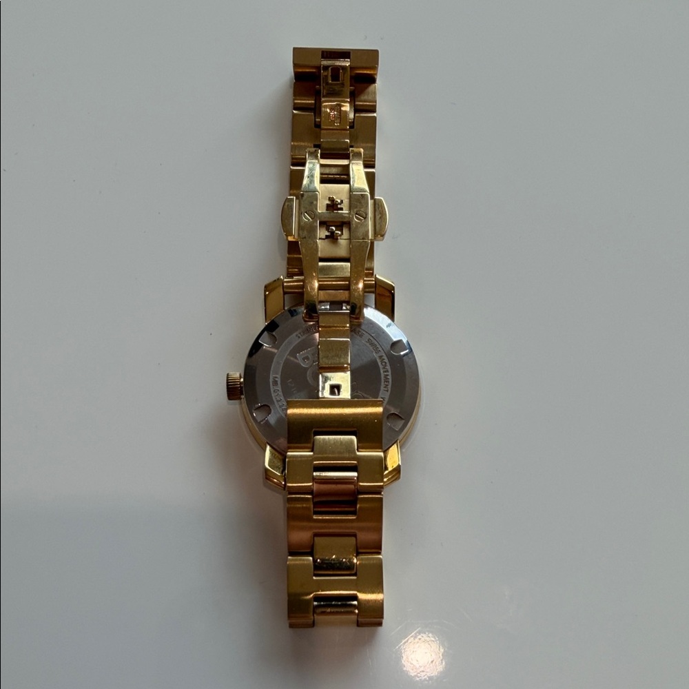 Gold Metal Watch - Picture 5 of 11
